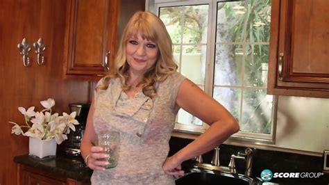 Granny S Kitchen Magician A Fuck Machine Mia Milf