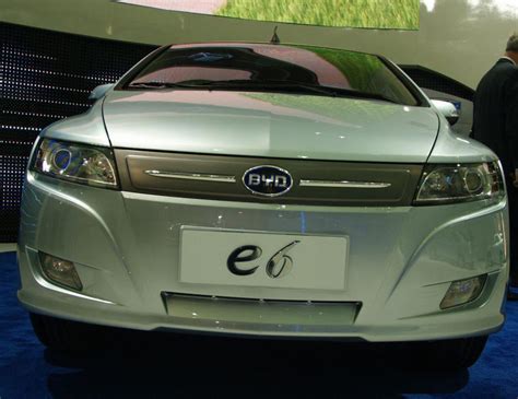 BYD e6 Photos and Specs. Photo: e6 BYD configuration and 21 perfect ...