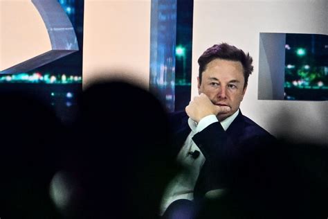 Vis O Elon Musk As Pessoas Devem Abandonar A Maldita Superioridade