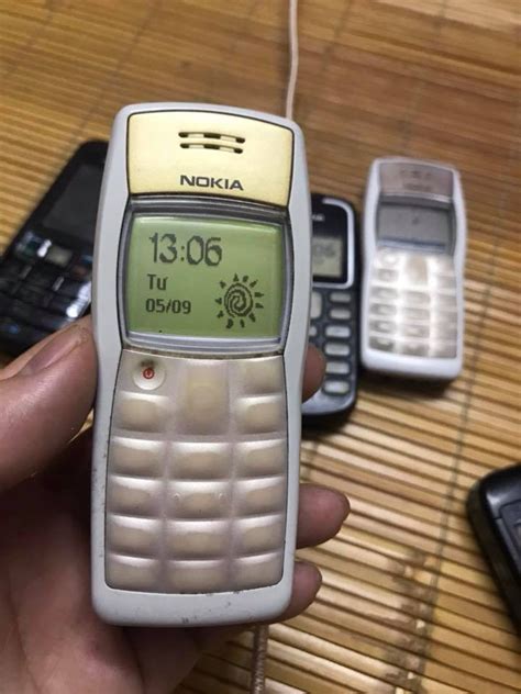 Tr C Khi C Iphone Nh Ng Chi C I N Tho I N Y M I L Huy N Tho I Hot H N H T Ai C Ng M C