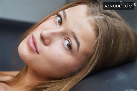 Olivia Sparkle Nude Sensual Seduction Aznude