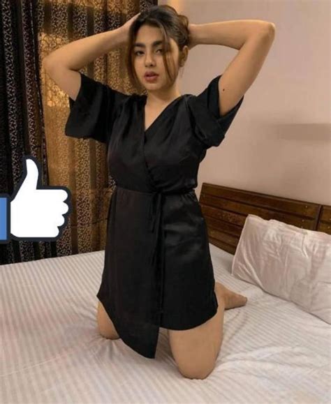 Ambattur Looking Xxxx Hot Sexy College Girl Bhabhi Aunty Ahmedabad