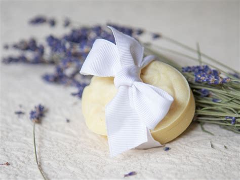 Simple And Natural Skin Moisturizing Soap With Recipe Reinvented Delaware