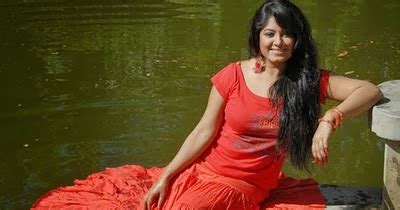 Indian Pakistan Sexy Girls Bangladeshi Actress Mousumi Sexy Hot Picture S