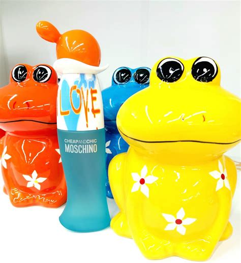 Cheap & Chic I Love Love Moschino perfume - a fragrance for women 2004