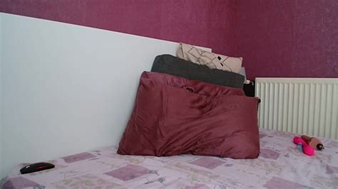 Kim Sharma Naked Stripping On Cam For Live Sex Video Chat AmateurClub