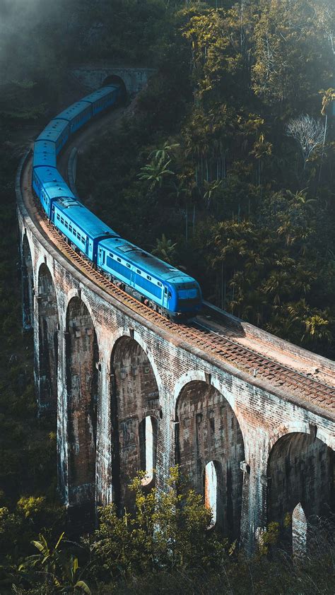 Famous Nine Arch Bridge In Ella Demodara Sri Lanka Windows