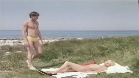 Clare Powney nude pics página 1