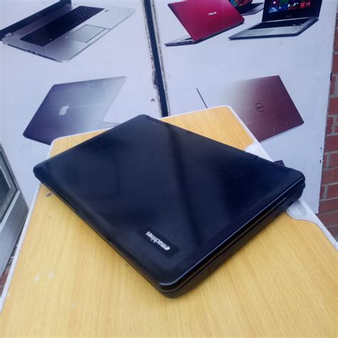 Emachines E525 Core 2 Duo, 320gb HDD - 4gb Ram with Webcam - P-Sero