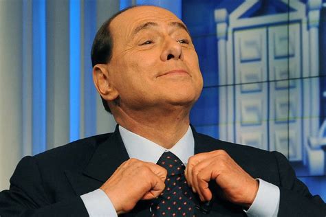 Luto en el fútbol por el fallecimiento de Silvio Berlusconi recordado