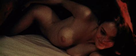 Nude Video Celebs Lucie Laurier Nude Mumford