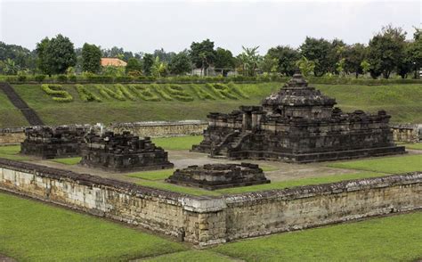 Candi Sambisari Lokasi Rute Harga Tiket Fasilitas