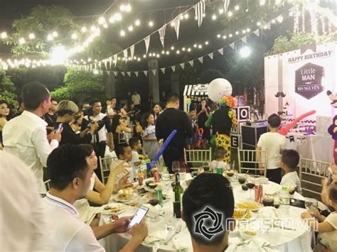 Hot girl và hot boy Việt 12 8 2017 DJ Tít tổ chức tiệc sinh nhật cho con Đăng Dũng khoe body đẹp