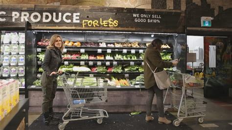 How To Safely Grocery Shop During The COVID 19 Pandemic CBC Ca