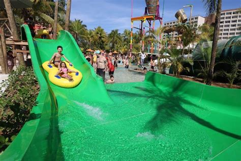 Hot Beach Olímpia nova área infantil entrega diversão lazer relaxamento e piscinas água a
