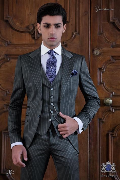 Bespoke Grey Pinstripe Mario Moreno Moyano Grey Pinstripe Suit