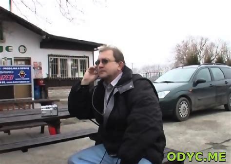 Astounding Brunette Diva Cathy Craves For Oral Pleasure