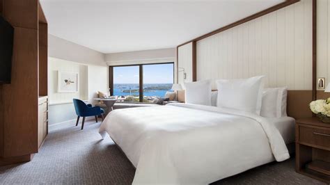 5 Star Hotel Room With Sydney Harbour View | Four Seasons Hotel Sydney