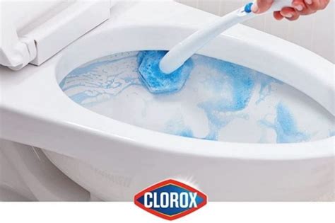 Comet Cleaner: All the Uses of This Universal Bathroom Cleanser in 2021