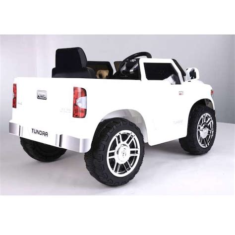 Электромобиль River Toys "Toyota Tundra JJ2125" - Купить, цена, тойота ...