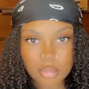 Hot Sexy Micah Gooch Bikini Pics