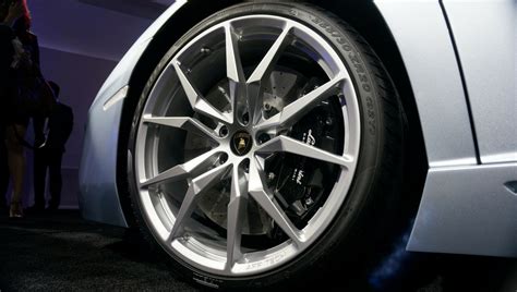 spend    car discoverluxury