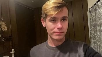 Me Corro En El Ba O De Amigos Xvideos