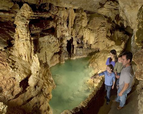 15 Texas caves worth a road trip from San Antonio | San Antonio | San ...