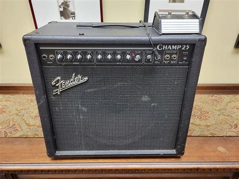 Fender Champ 25 Tube Amplifier W Oem Footswitch Circa Reverb