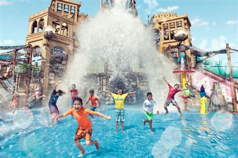 2023 Yas Waterworld Full Day Ticket With Abu Dhabi City Tour