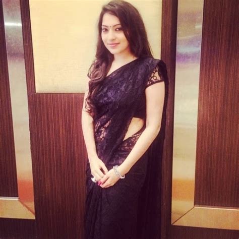 Vijay Tv Anchor Ramya Hot Navel Photos Indian Cinema Latest News Actor Actress TV Anchors