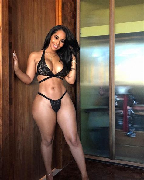 Ayisha Diaz Nude And Sexy Photos Scandal Planet