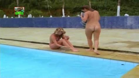 Naked Jonia Freund In Neurose Sexual