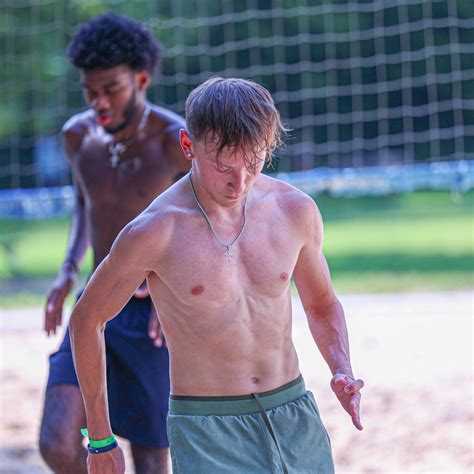 David Wall, Queens Charlotte Royals - NIL Profile - Opendorse
