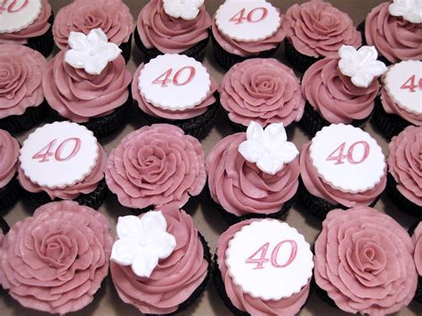 Idea 32 40th Birthday Cupcakes