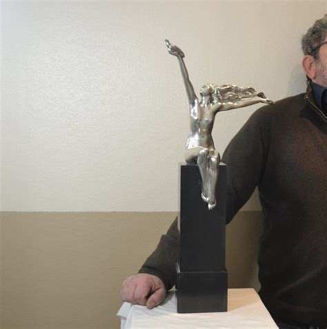 Fr Amedeo Gennarelli Rare Tall Bronze Art Deco Seated Nude With Dove Art Deco Sculptures