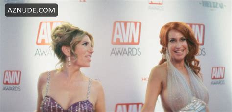 SOPHIE EVANS Nude AZNude