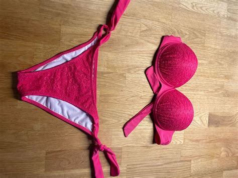 Bikini pink Gr S Gebraucht in Weggis für CHF mit Lieferung auf