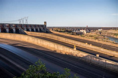 60+ Itaipu Dam At Night Stock Photos, Pictures & Royalty-Free Images ...