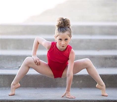 Aldc Season 6 Mini Dancer Elliana Dance Photo Shoot Dance Moms Minis