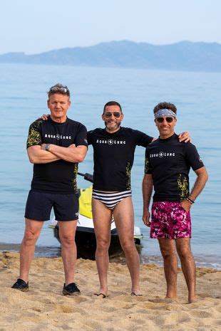 Gino D Acampo Strips Naked In Front Of Gordon Ramsay S Mum In Outrageous Resurfaced Clip Nestia