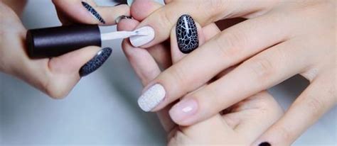 Как пользоваться лаком для ногтей с эффектом геля