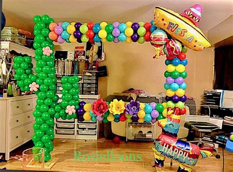 This is an awesome Fiesta themed photo booth! | Mexican birthday ...