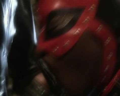 2 Latex Men Fist Fuck Masked Ebony Submissive