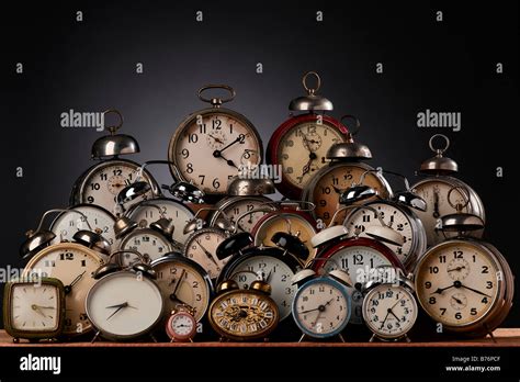 Old Clocks Hi Res Stock Photography And Images Alamy