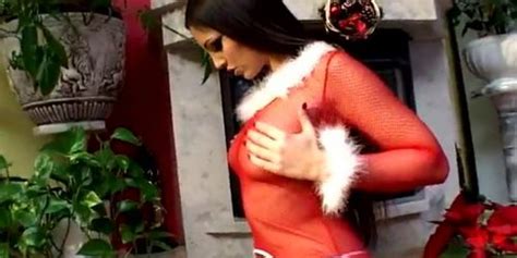 Solo Sexy Brunette Tnaflix