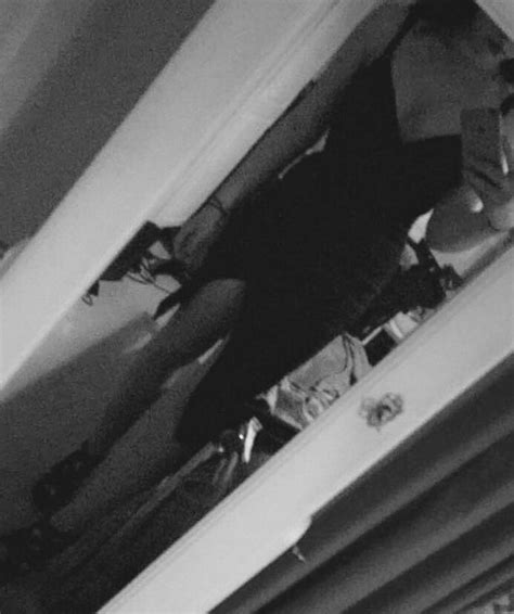 Would You Fuck My Wife Scrolller