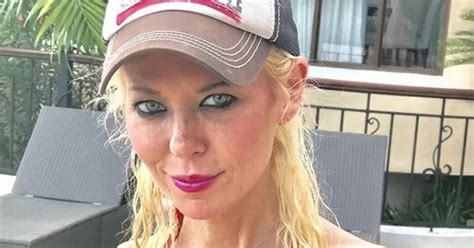 Skinny Tara Reid Leaves Fans Concerned As She Poses In Tiny Bikini For Holiday Snap The Mirror