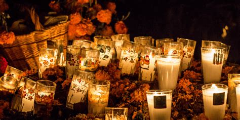 D A De Muertos A Qu Hora Se Prenden Las Veladoras En La Ofrenda