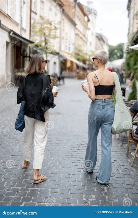 Stylish Lesbian Couple Walking The Street Stock Image Image Of Girlfriend Lgbt